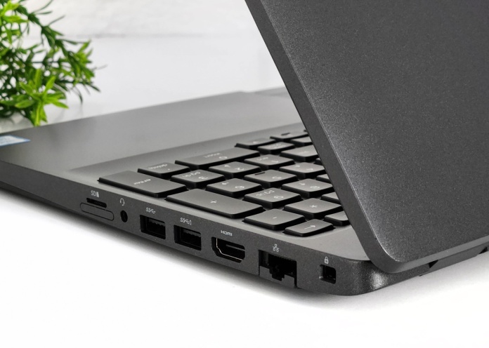 Dell Latitude 5500 - zdjęcie produktu